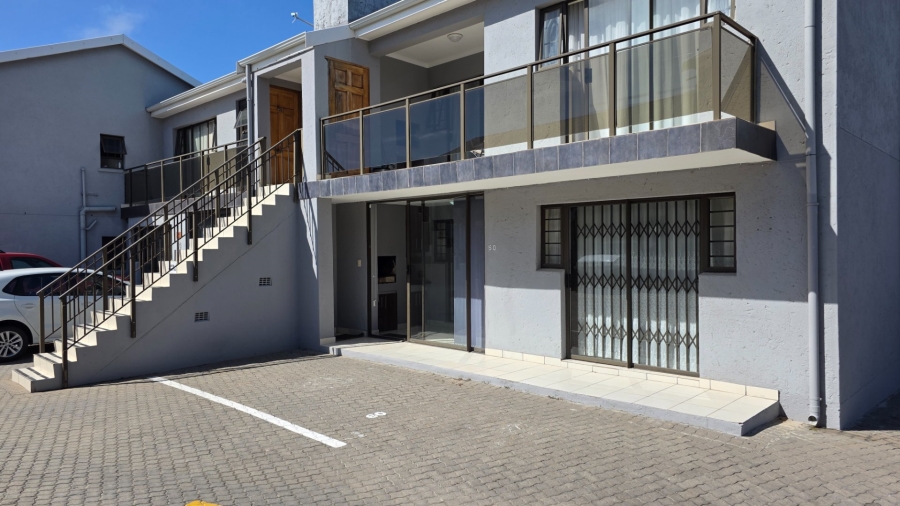 2 Bedroom Property for Sale in Hartenzicht Western Cape
